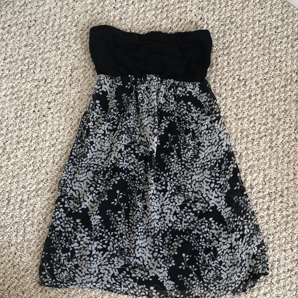Express strapless dress